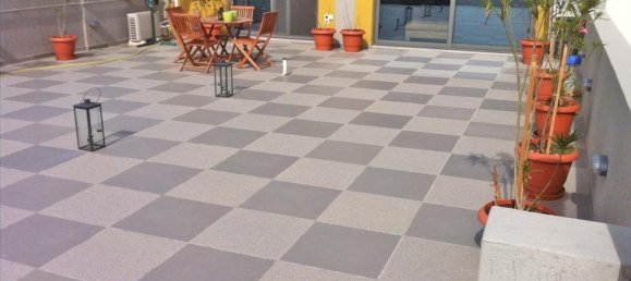 910m² Property in Elliniko, Greece No. 6868 11