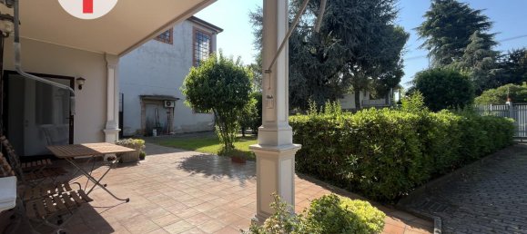 4 rooms Building in Curtarolo, Italy No. 235422 4