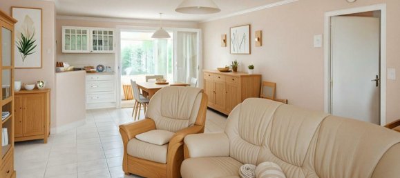 3 bedrooms House in Saint-Julien-des-Landes, France No. 277989 3