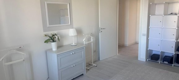 4 bedrooms Apartment in Florence, Italy No. 378061 6