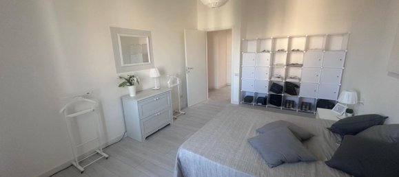 4 bedrooms Apartment in Florence, Italy No. 378061 16