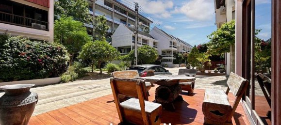 5 bedrooms Bungalow in Hua Hin, Thailand No. 16816 4