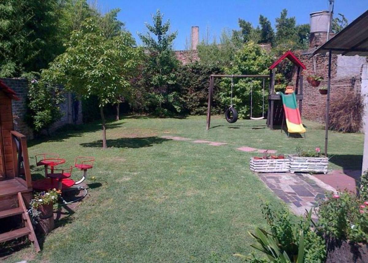 2 bedrooms House in Merlo, Argentina No. 100299