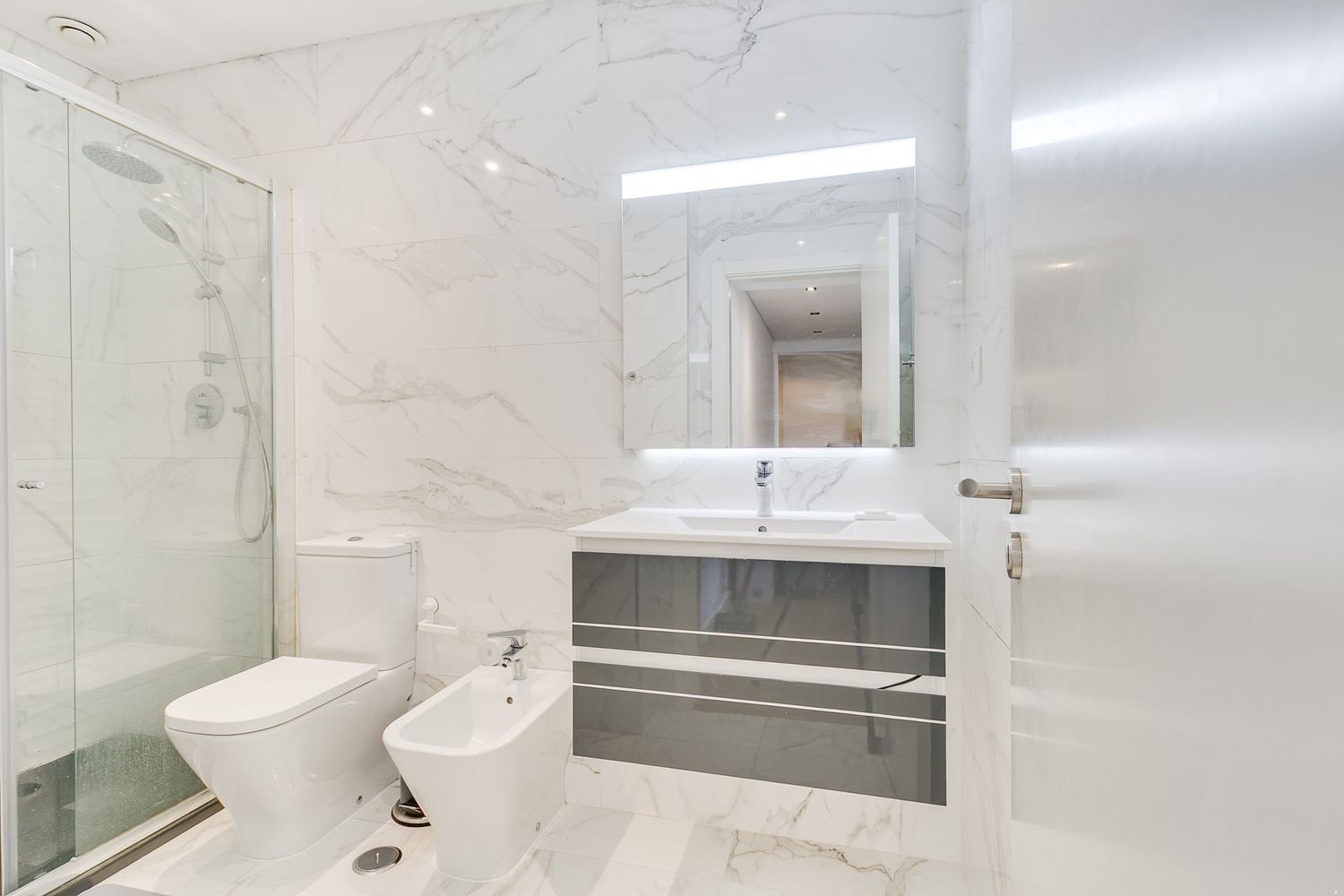 Apartamento de 2 dormitorios en Loures, Portugal No. 264770