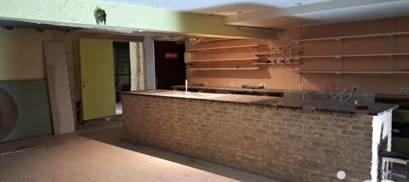 Bâtiment à Lapugnoy, France 800m² No. 211633 4