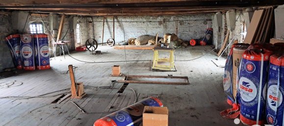 Bâtiment à Lapugnoy, France 800m² No. 211633 10