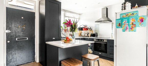 3 Schlafzimmer Wohnung in London, United Kingdom, Nr. 12380 9