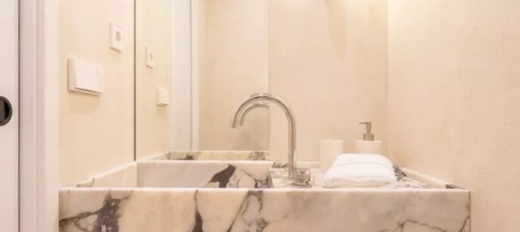 3 bedrooms Apartment in Madrid, Spain No. 77749 17