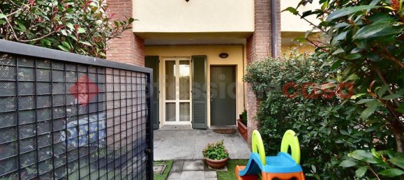 Casa de 3 habitaciónes en Meda, Italy No. 54461 2