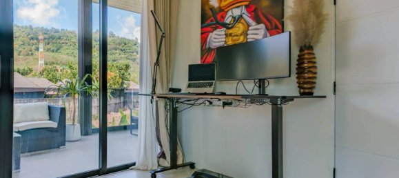 5 bedrooms Villa in Phuket, Thailand No. 25318 4