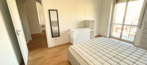 3 rooms Apartment in Saronno, Italy No. 8675 17