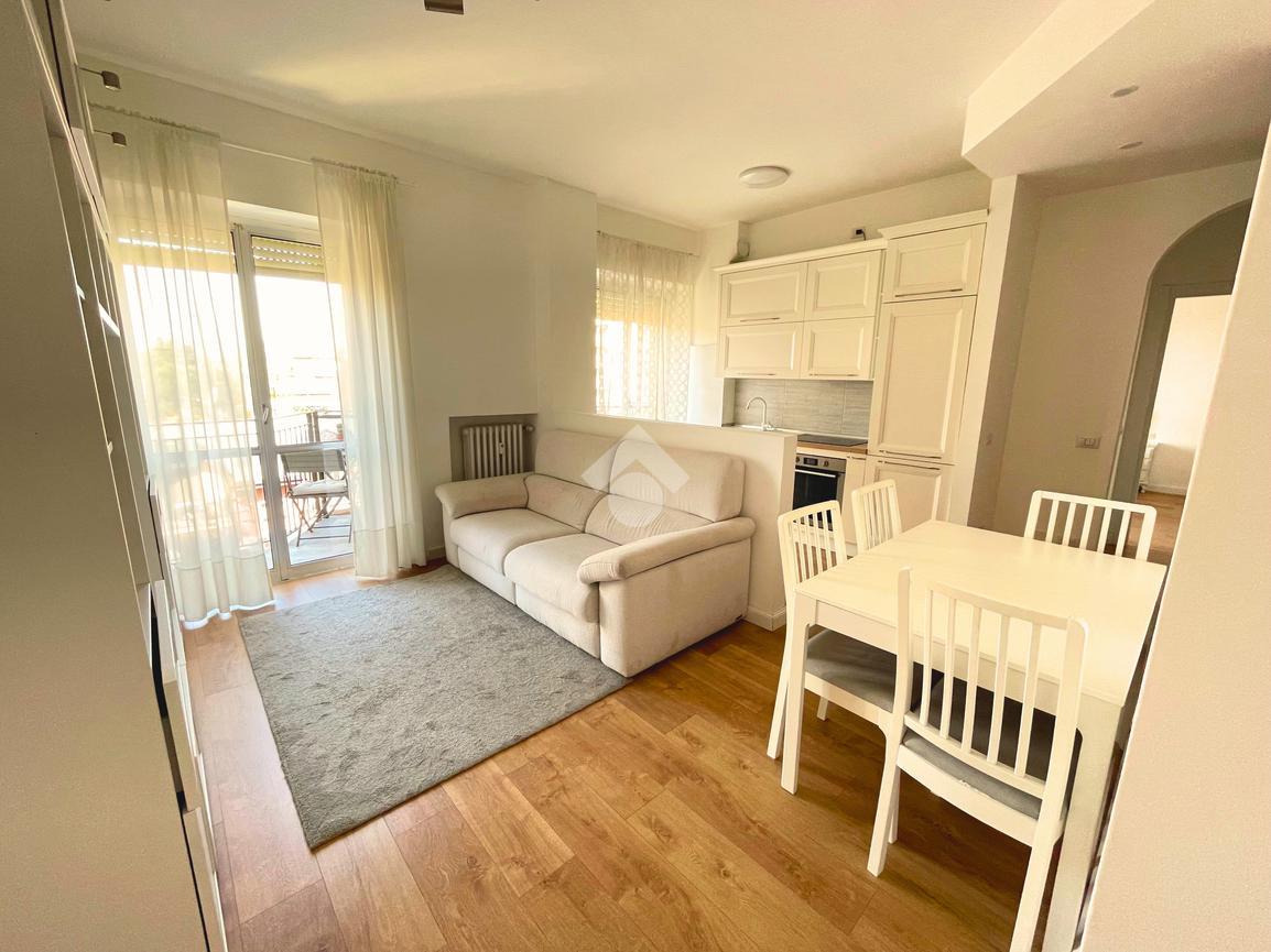 3 rooms Apartment in Saronno, Italy No. 8675