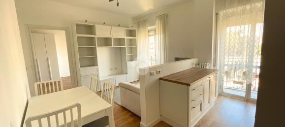 3 rooms Apartment in Saronno, Italy No. 8675 5