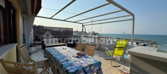 2 bedrooms Apartment in Termoli, Italy No. 316178 4