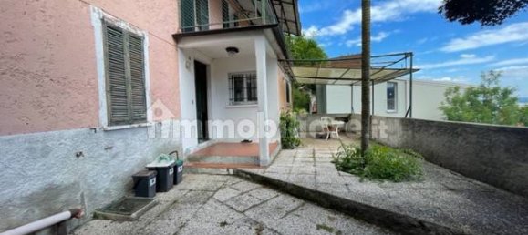 3 Schlafzimmer Villa in Verbania, Italy, Nr. 177010 13