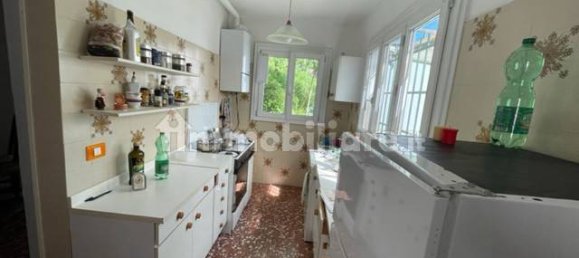 3 Schlafzimmer Villa in Verbania, Italy, Nr. 177010 17