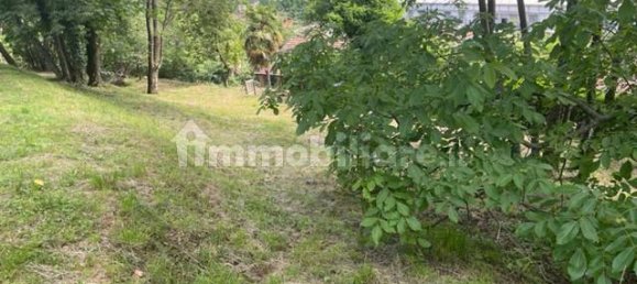 3 Schlafzimmer Villa in Verbania, Italy, Nr. 177010 14