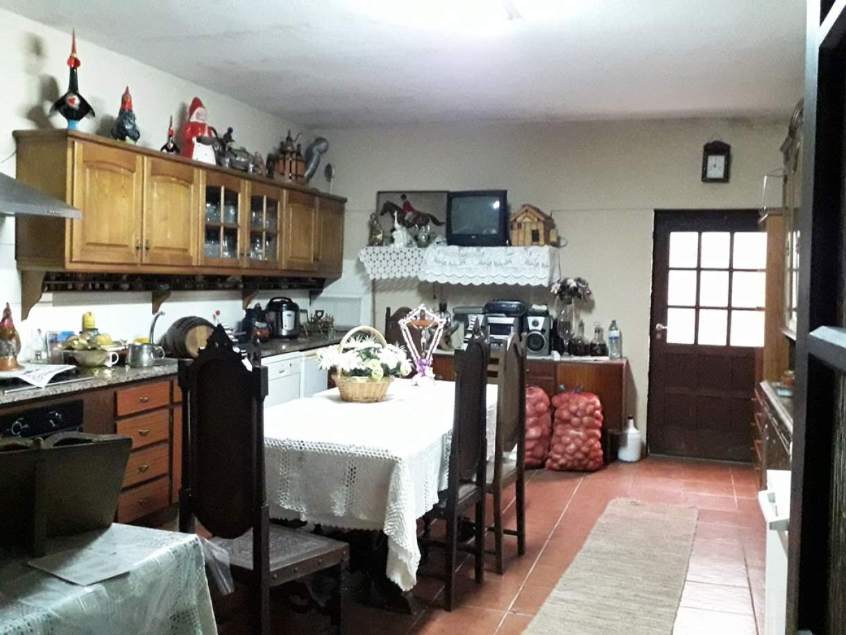 3 bedrooms House in Barcelos, Portugal No. 81531