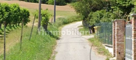 5 rooms Apartment in Incisa Scapaccino, Italy No. 16368 17