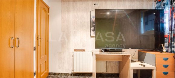 3 bedrooms Apartment in Sant Marti, Spain No. 142419 22