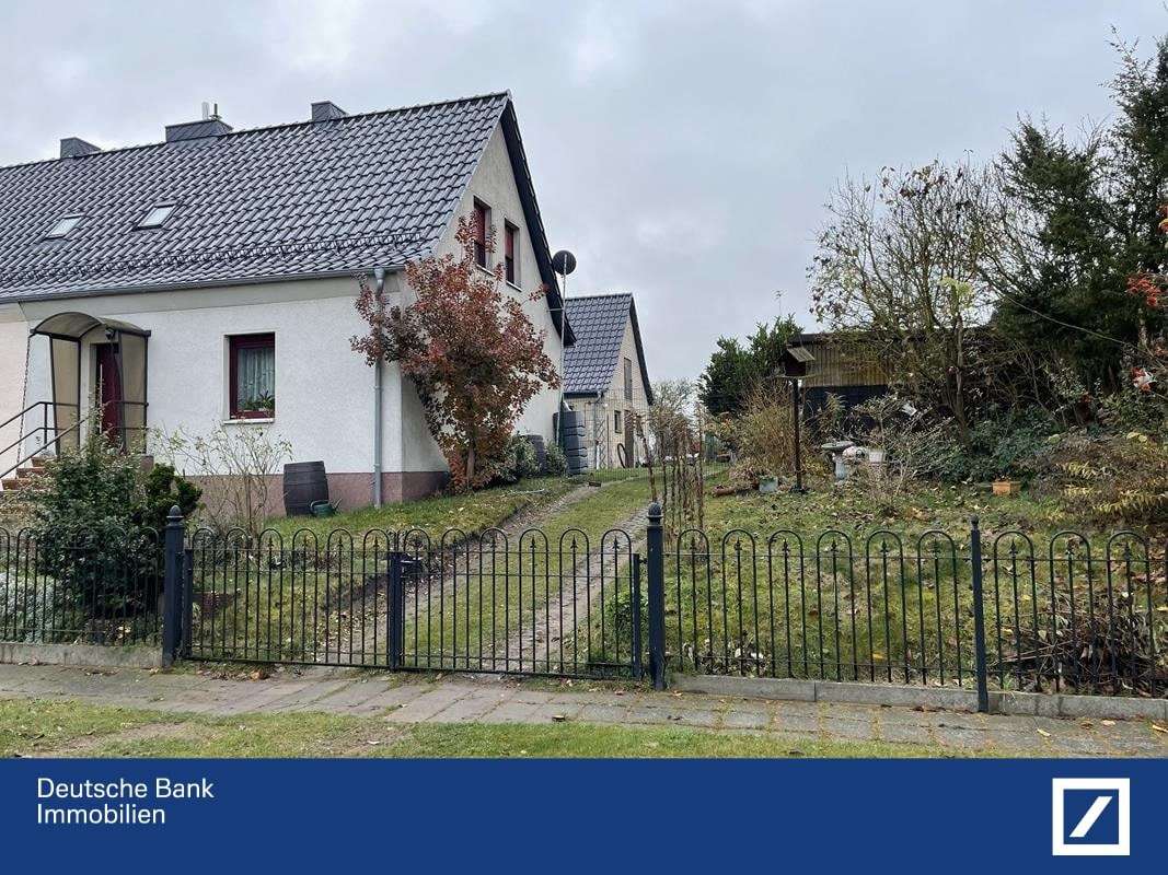3 bedrooms Townhouse in Brandenburg, Germany No. 113431