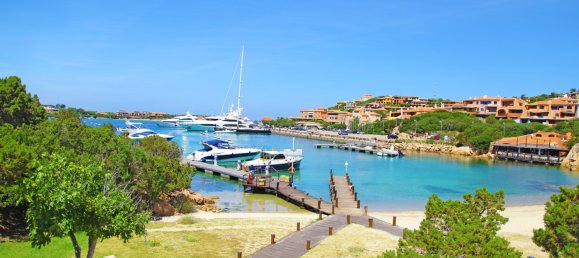 7 bedrooms Villa in Arzachena, Italy No. 123041 19