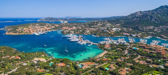 7 bedrooms Villa in Arzachena, Italy No. 123041 16