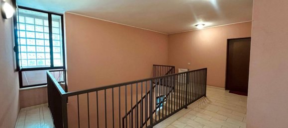 Apartamento T2 em Albano Sant'Alessandro, Italy N.º 357971 11