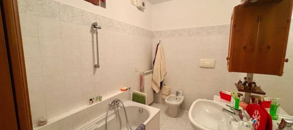 Apartamento T2 em Albano Sant'Alessandro, Italy N.º 357971 10