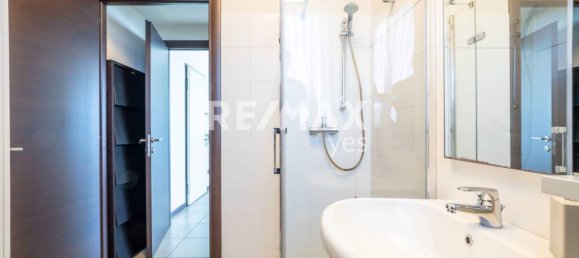 Apartamento de 2 dormitorios en Limbiate, Italy No. 337471 9