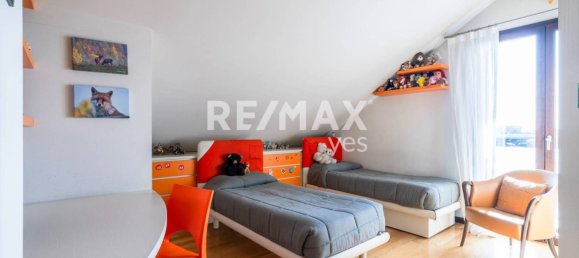 Apartamento de 2 dormitorios en Limbiate, Italy No. 337471 19