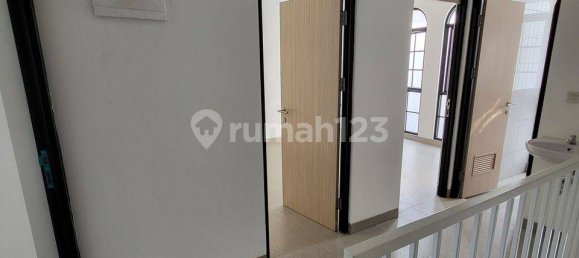 3 bedrooms House in Kalideres, Indonesia No. 1998 26