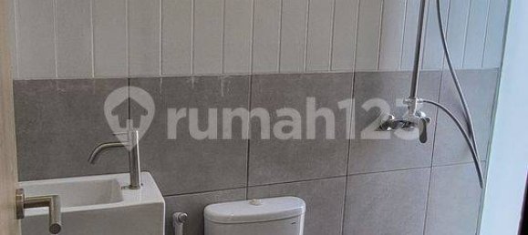 3 bedrooms House in Kalideres, Indonesia No. 1998 25