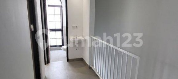 3 bedrooms House in Kalideres, Indonesia No. 1998 47