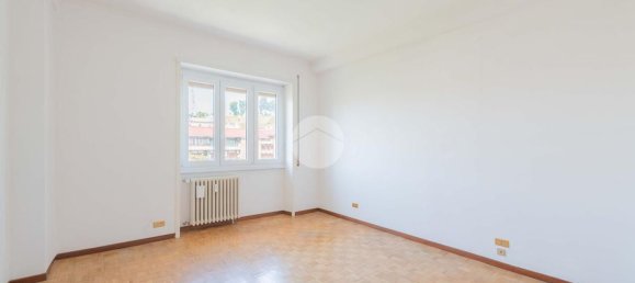 3 bedrooms Apartment in Rome, Italy No. 375939 17