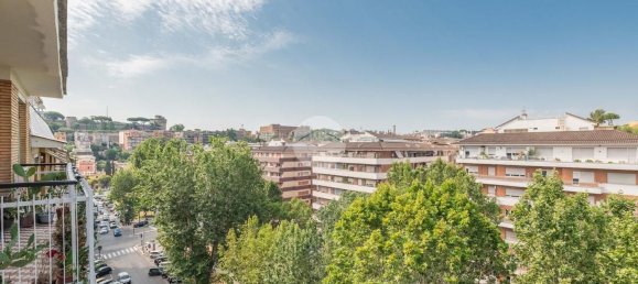 3 bedrooms Apartment in Rome, Italy No. 375939 21