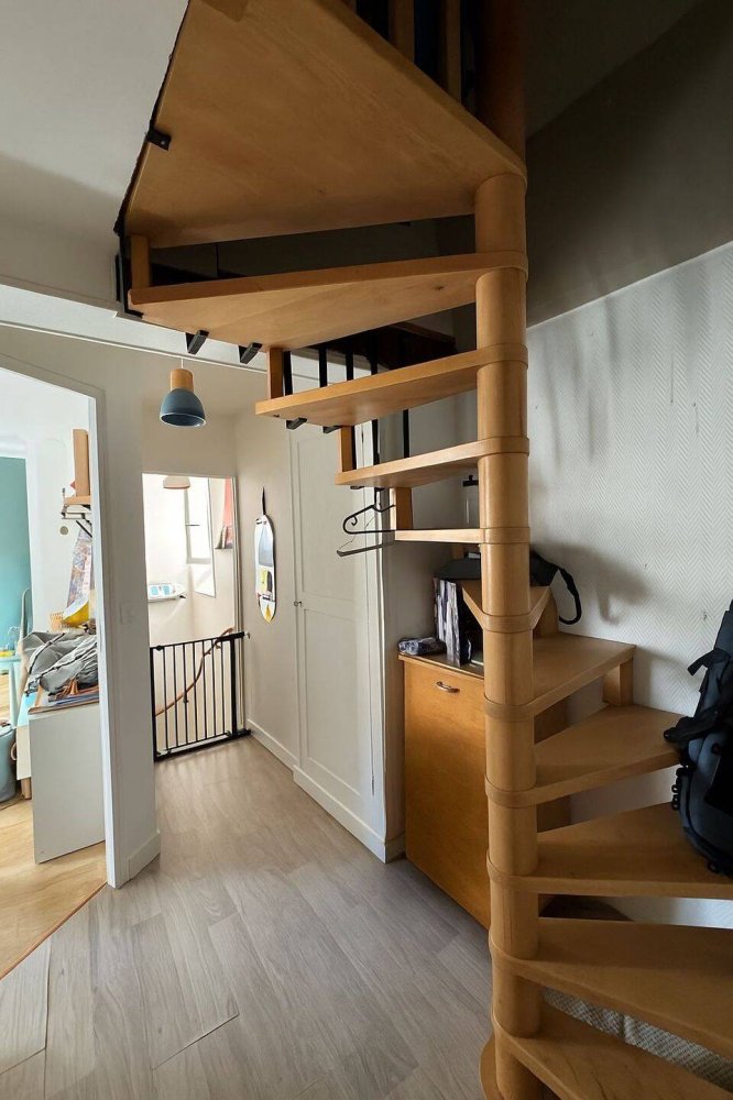 Casa de 3 dormitorios en La Ville-du-Bois, France No. 326781