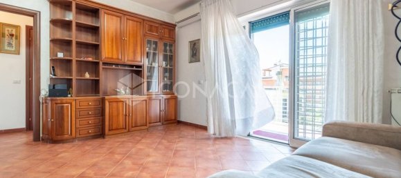 Apartamento de 3 divisões em Rome, Italy N.º 301351 8