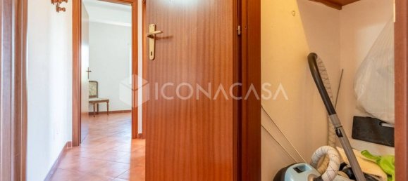 Apartamento de 3 divisões em Rome, Italy N.º 301351 32