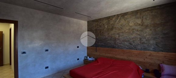 Studio in Castiglione delle Stiviere, Italy, Nr. 272213 31