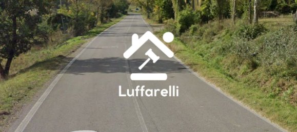 Lagerhaus in Marsciano, Italy 333m², Nr. 42136 13