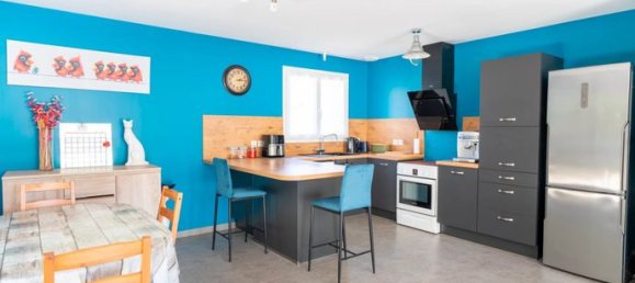 Casa de 3 dormitorios en Romaneche-Thorins, France No. 358959 5