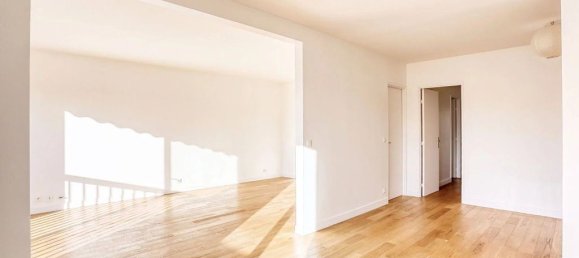 3 bedrooms Apartment in Garches, France No. 131193 5
