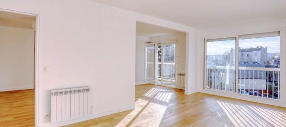 3 bedrooms Apartment in Garches, France No. 131193 7