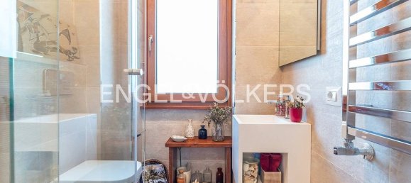 2 bedrooms Apartment in Rome, Italy No. 109165 9