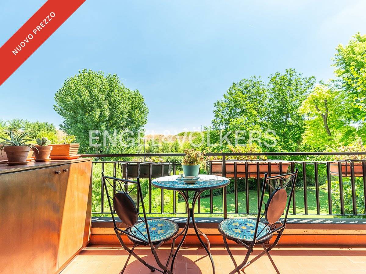 2 bedrooms Apartment in Rome, Italy No. 109165