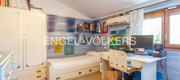 2 bedrooms Apartment in Rome, Italy No. 109165 8