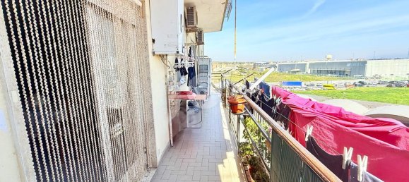 Квартира с 3 комнатами в Неаполь, Италия № 125280 10