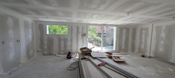 2 Schlafzimmer Haus in Sailly-sur-la-Lys, France, Nr. 281124 3