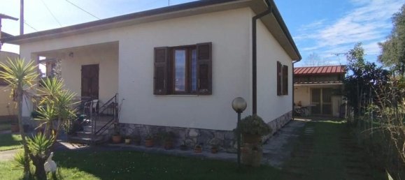 6-Zimmer Villa in Massa, Italy, Nr. 216475 4